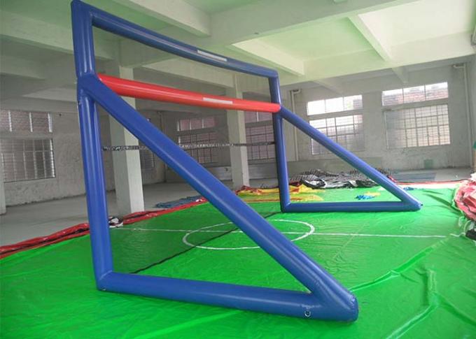 Πράσινα 0.55mm PVC παιχνίδια πυλών στόχου/Soccar ποδοσφαίρου αψίδων αθλητικών παιχνιδιών μουσαμάδων διογκώσιμα