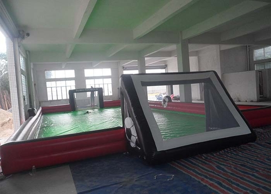 Κίνα Αδιάβροχα υπαίθρια διογκώσιμα αθλητικά παιχνίδια σχεδίου συνήθειας για την πίσσα ποδοσφαίρου εργοστάσιο